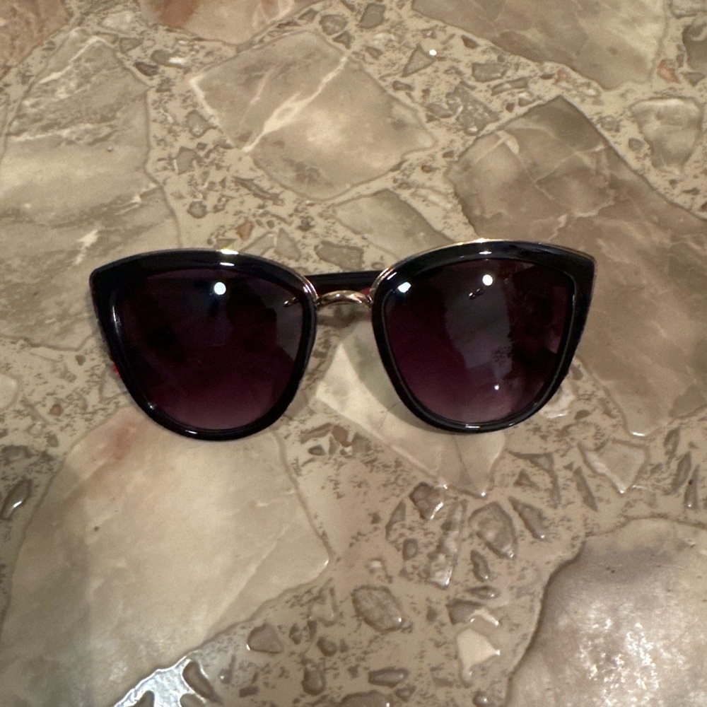 Francesca's Collections Black Cat-Eye Sunglasses